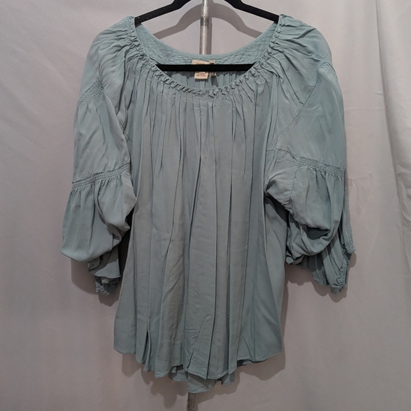 Sundance Tops - Sundance Blue Blouse With Flare Sleeves L